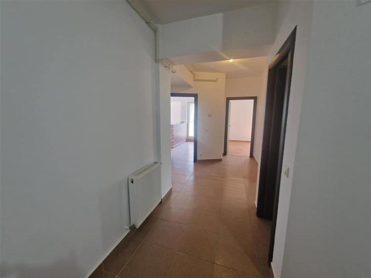 Apartament 3 camere inchiriere Drumul Valea Doftanei Sector 6 - 22