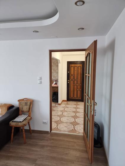 De vanzare apartament 3 Camere - 8