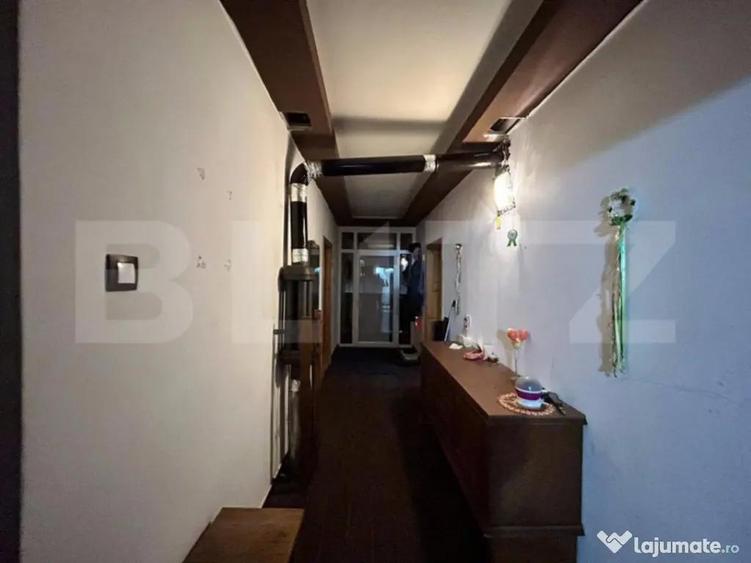 Casa pe 2 nivele , 240 mp , zona Draxlmaier - 8