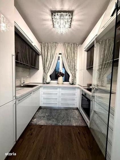 Apartament cu 3 camere în Ciupercenii Noi
