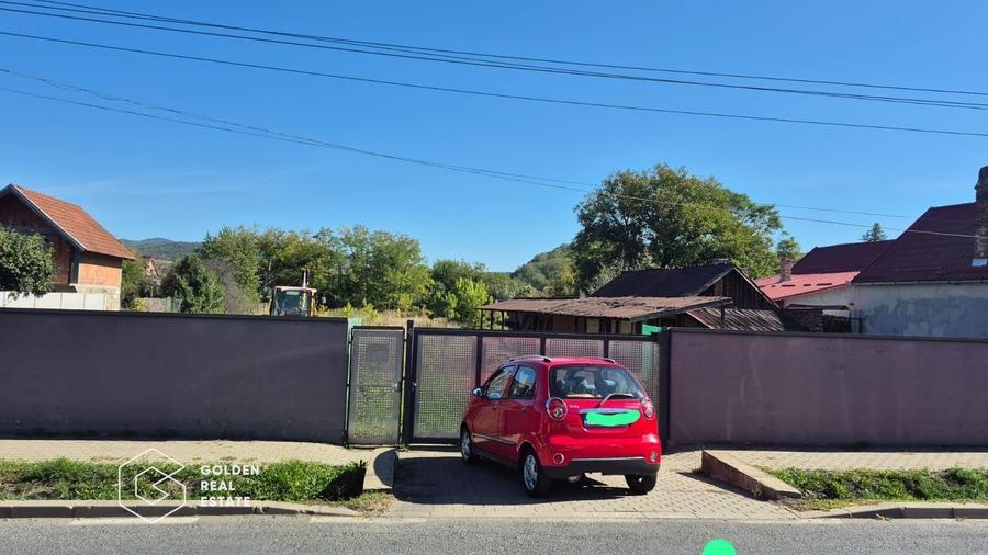 Teren intravilan, 2719 mp, oras Lipova - 1