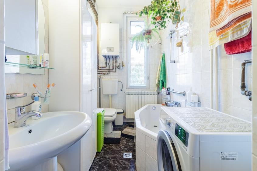 Apartament intr-o casa interbelica. - 8