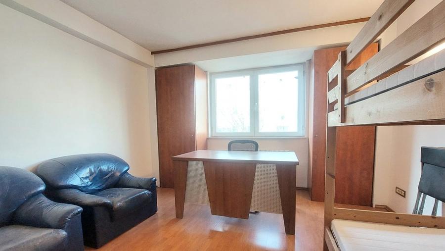 Ap. 3 camere, 90 mp, GARAJ propriu, Cernauti - bl. ANL, COMISION 0% - 14