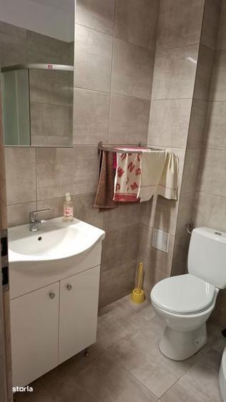 Inchiriez garsoniera str Tineretului nr 63 - 2