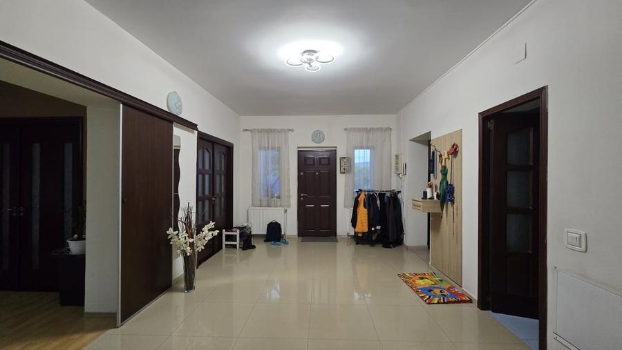 Casa de inchiriat in zona Voluntari Soseaua de Centura DN2 - 4