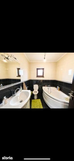 Proprietate exclusivista langa lac spa?iu ?i un stil de via?a aparte - 12