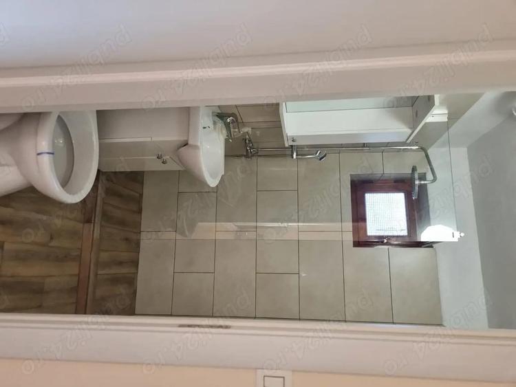 Apartament 2 camere,et.1, zona Boul Rosu,calea Romanilor - 3