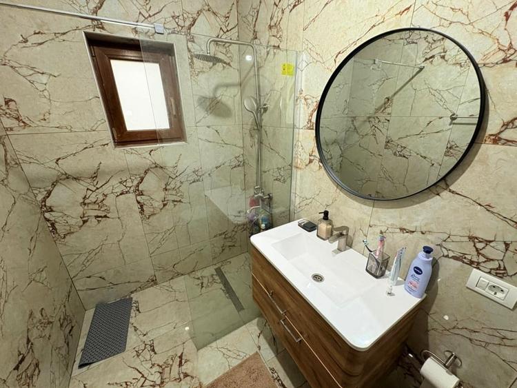 Casa la sol 4 camere , Valu lui Traian - 9