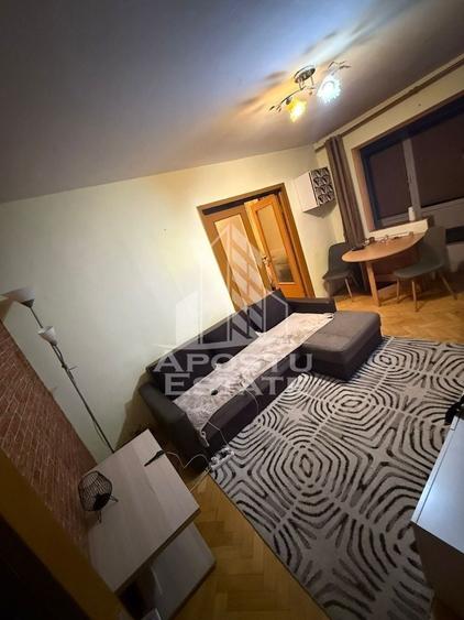 Apartament cu 2 camere, centrala proprie, zona Sagului - 4