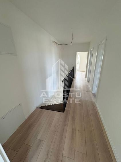 Duplex deosebit cu 4 camere si 2 bai, P + 1, predare la cheie, in Sag - 11
