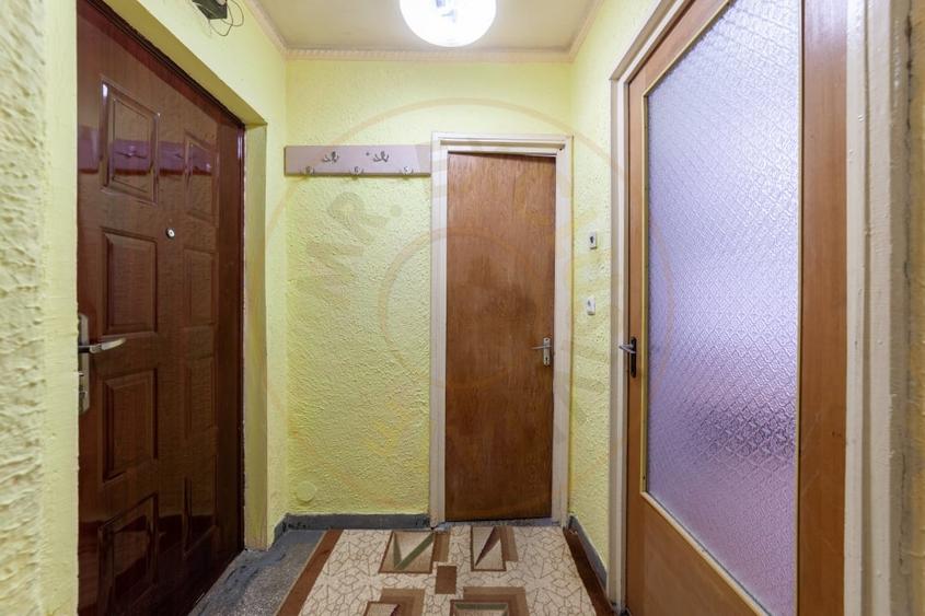 Apartament 2 camere, etaj 2, Banat - 15