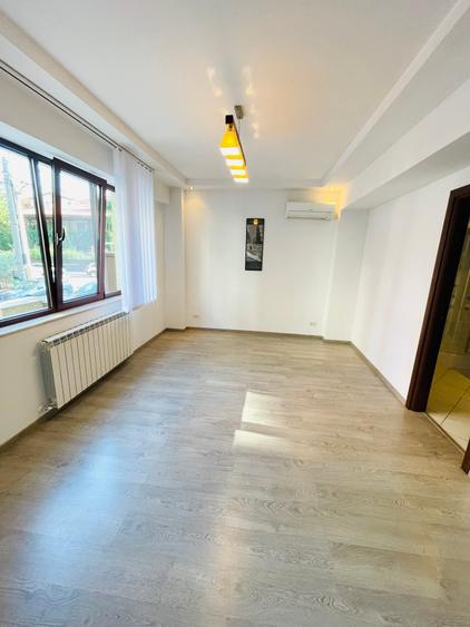 Aviatorilor Boutique / Spatiu de Birou 115 mp/ Parcare / Parter - 10