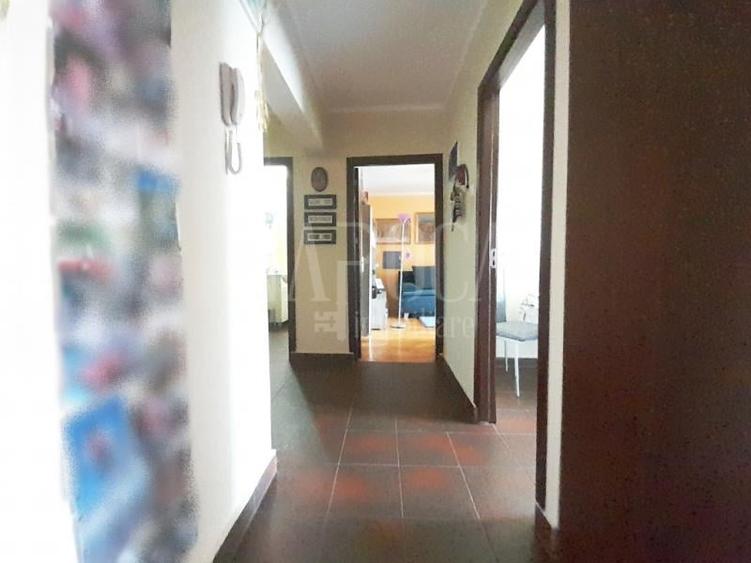Apartament 3 camere de vanzare in Decebal-Dacia Oradea, Oradea - 3