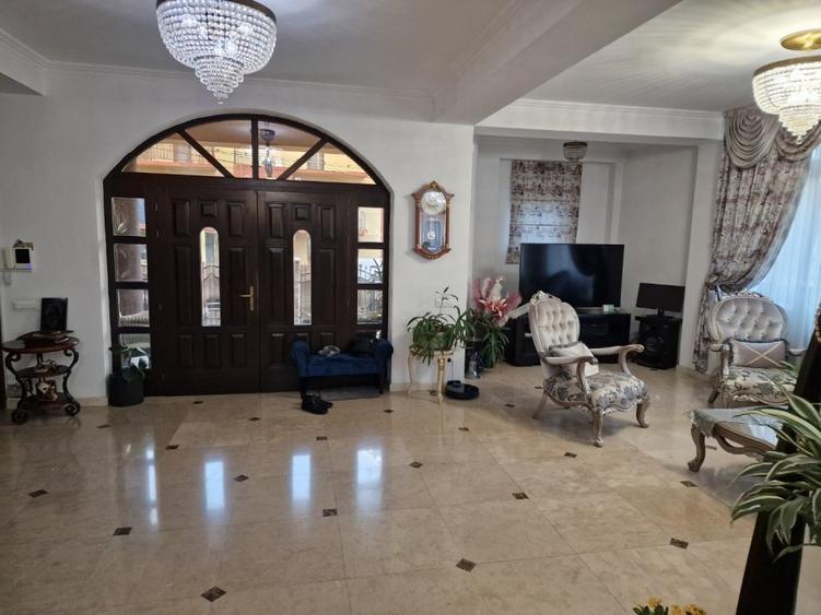 Vila in Colentina, S+P+2E, 7 camere, 5 bai, mobilata si utilata - 3