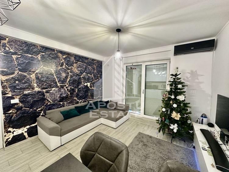 Apartament cu 2 camere si dressing, mobilat, terasa 16 mp, Giroc - 1