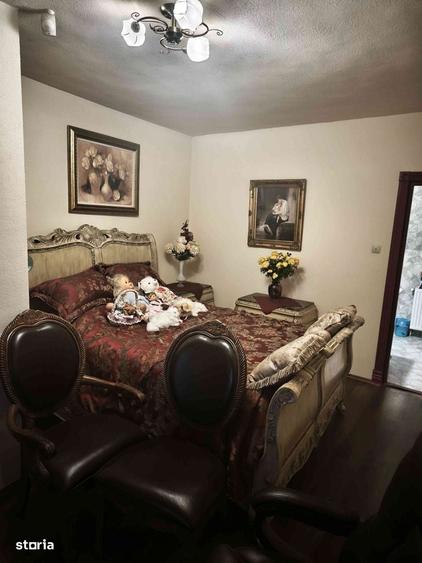 Casa impozanta in inimaSibiului,8camere ,saseasca,mobilier de colectie - 9