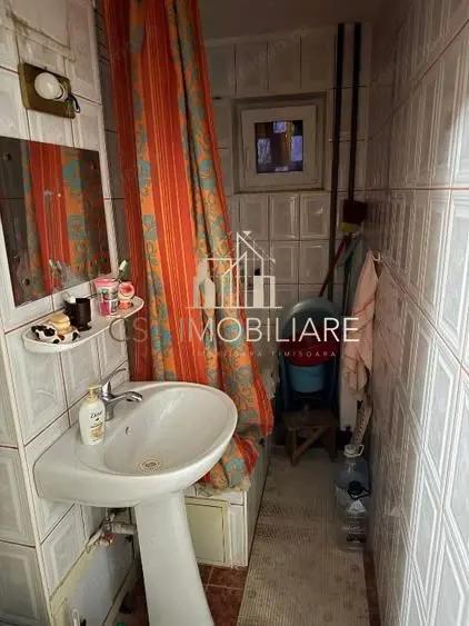 Apartament 2 camere decomandat Etaj 2 Zona Soarelui - 7