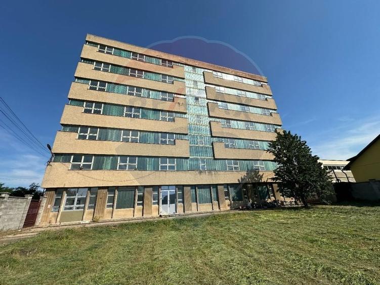 Spațiu de birouri- Imobil Multifuncțional în Arad P +6 - 2