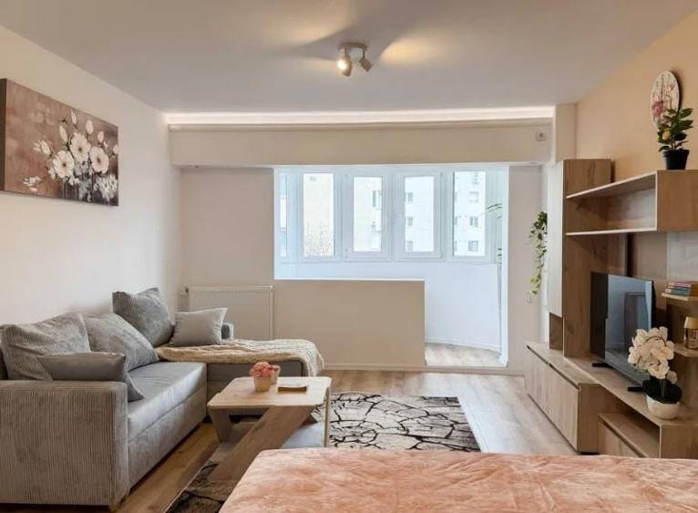 Garsoniera,Titan,Badeni,bl.1986,reabilitat,et.5/8,DECOMANDATA,Amenajata,mobilata - 3