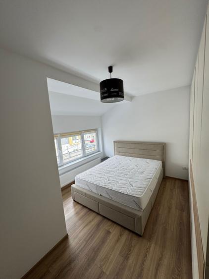 Proprietar: Apartament pe 2 niveluri, mobilat, parcare - Calea Urseni - 7