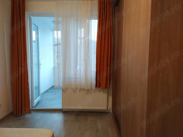 Inchiriez apartament cu 3 camere - 1
