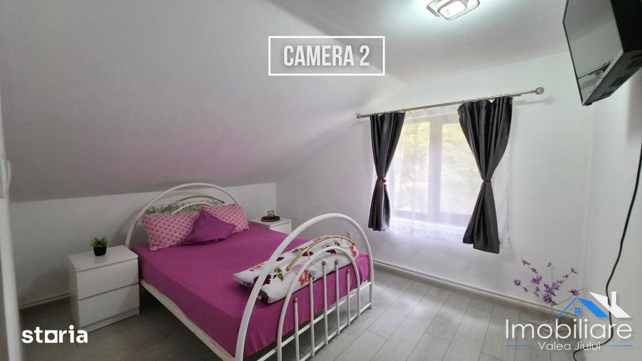 Casă cu 4 camere cu Teren 1711 Mp în Uric