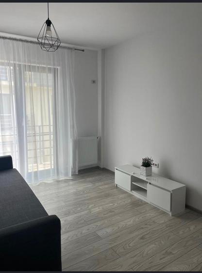 Ap. 2 cam, bloc nou, boxa 4mp la subsol + loc parcare inclus, mobilat si utilat - 2