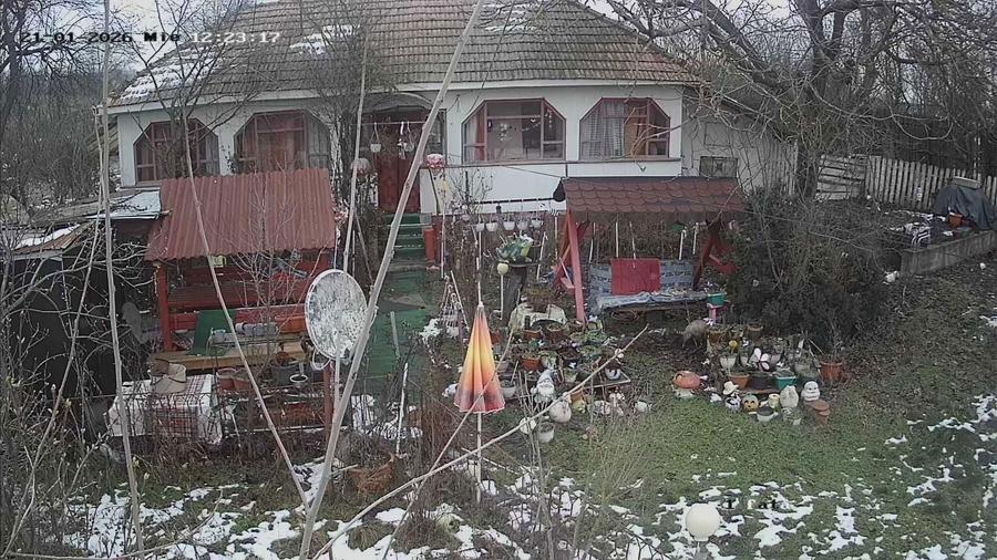 casa si teren in Perieti, Olt - 6