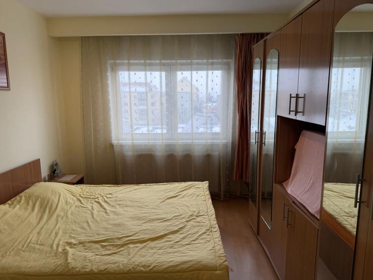 ap 2 cam decomandate cu balcon  Vasile Aaron et 5/10 - 5