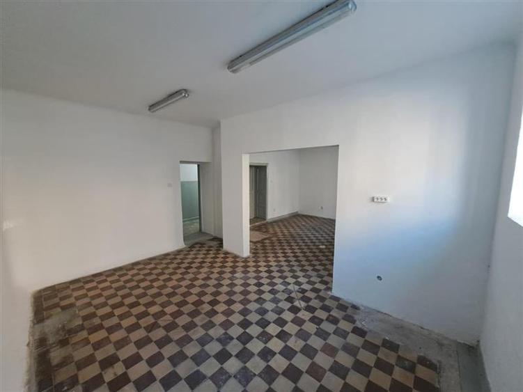 Spatiu la demisol, 150 mp utili, situat in zona strazii Horea! - 3