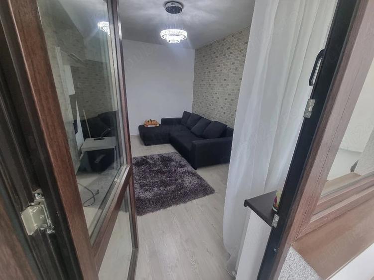 Apartament cu 2 camere decomandat în Berceni