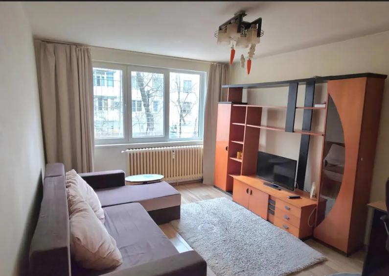 Proprietar - garsoniera Drumul Taberei 33.1 mp, metrou Valea Ialomitei - 2