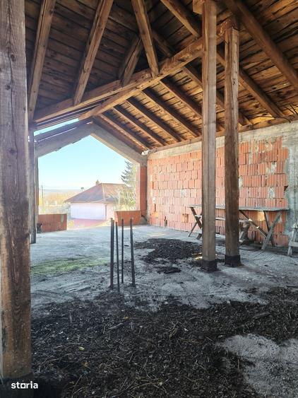 Casa la ro?u(sau la cheie) arhitectura rara, priveli?ti largi, Deva. - 3