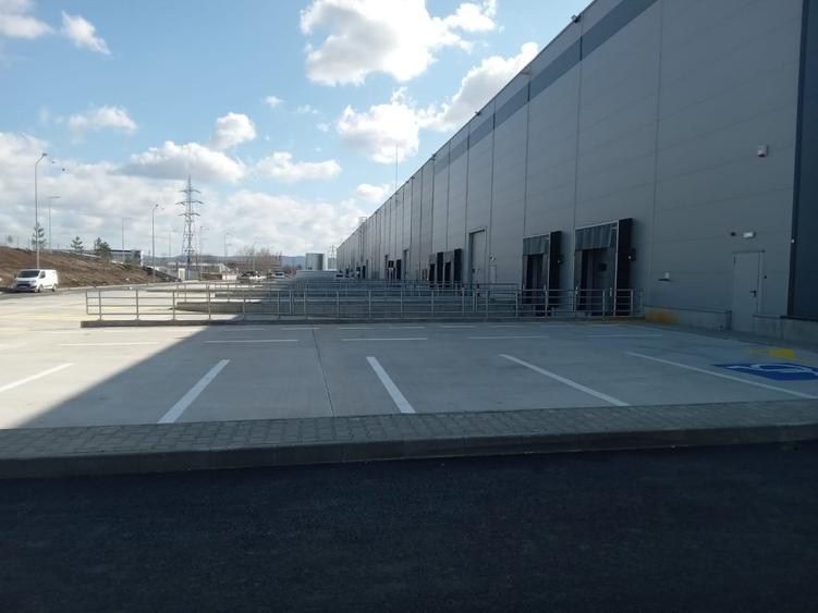 Spatii logistice Bacau - 9