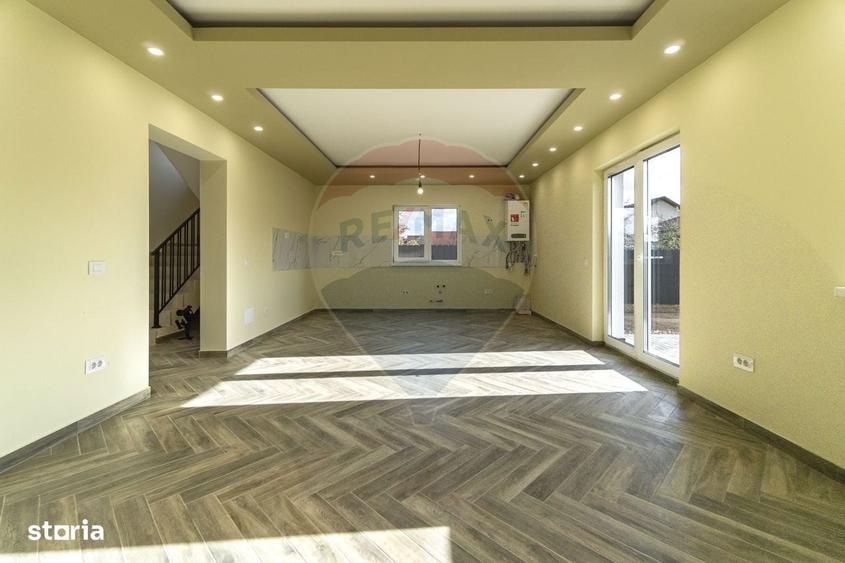 CASA TIP DUPLEX cu 5 camere de vanzare| Cartier Izvor | COMISION 0% - 8