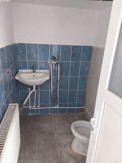 Casa renovata recent aproape de Promenada Mall - 7