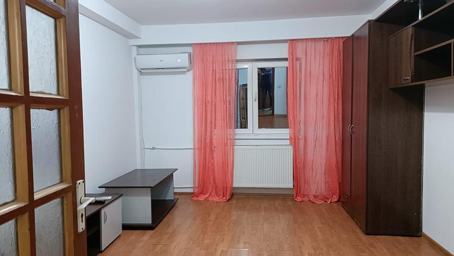 Garsonieră semidecomandată în Drumul Taberei