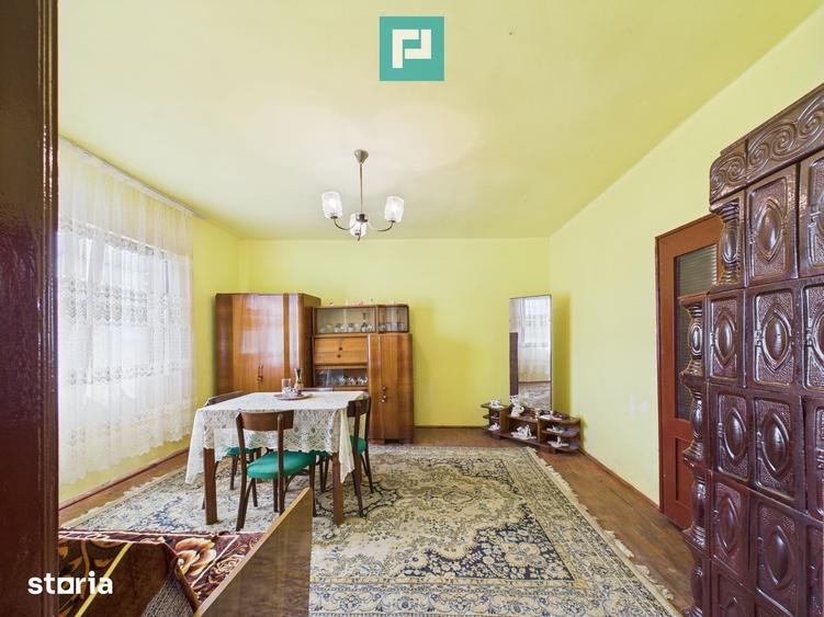 Casă cu 2 camere cu Teren 7204 Mp în Hălmăgel