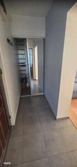 Apartament cu 2 camere decomandat în Central — fotografia 1