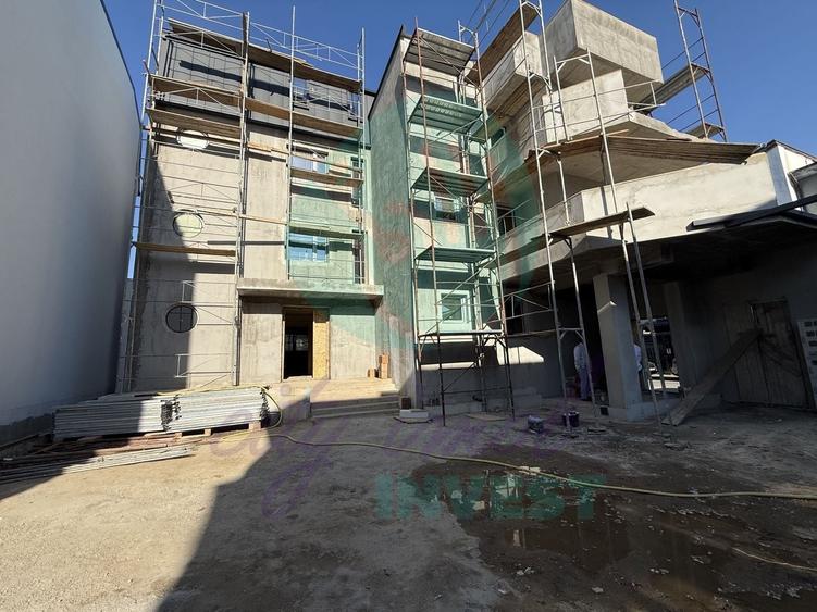 Apartament cu 3 camere decomandat în Unirii