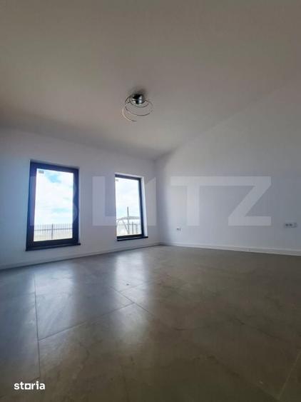 Casă cu 5 camere cu Teren 500 Mp în Central