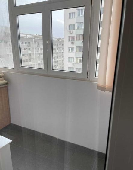 Apartament cu 2 camere decomandat în Baba Novac
