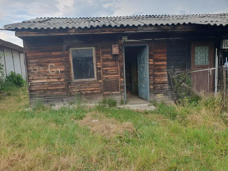 Garsonieră decomandată în Tetila