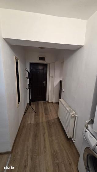 Garsonieră în Micro 14