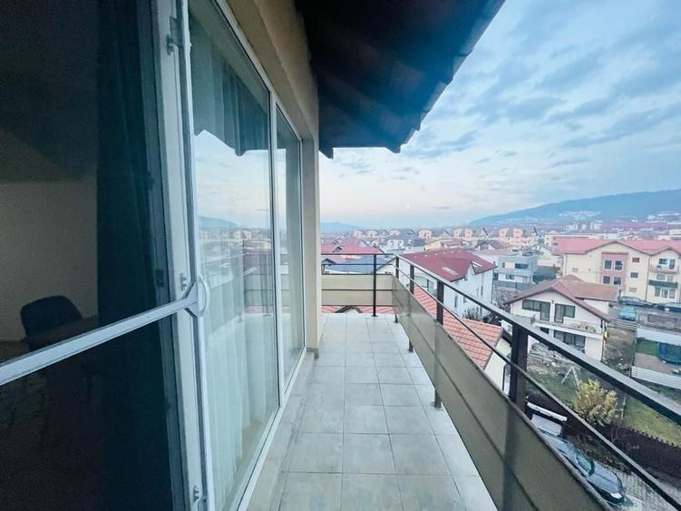 Apartament cu 2 camere semidecomandat, mobilat în Florești