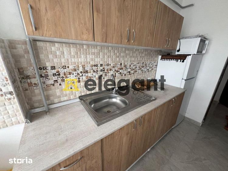 Apartament cu 2 camere semidecomandat, mobilat în Calea Severinului