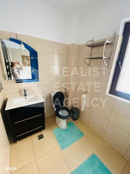 Apartament cu 3 camere în Roșu