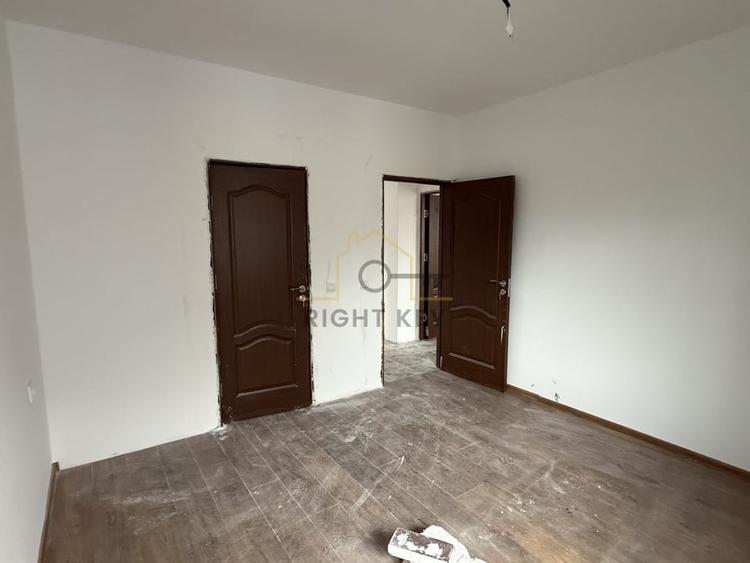 Casă individuală cu 3 camere cu Canalizare în Clinceni