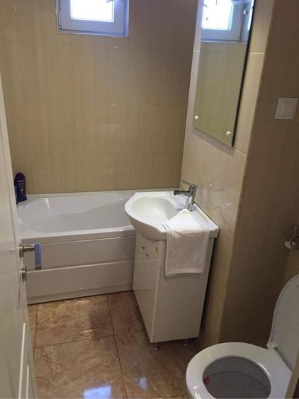 Apartament cu 2 camere decomandat în Micro 17