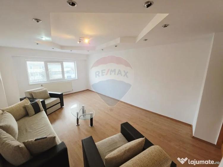 Apartament cu 2 camere decomandat în 1 Mai